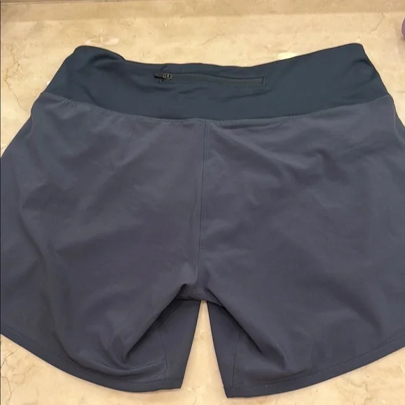 Women's Free Fly Blue Dusk size small shorts - Picture 5 of 5